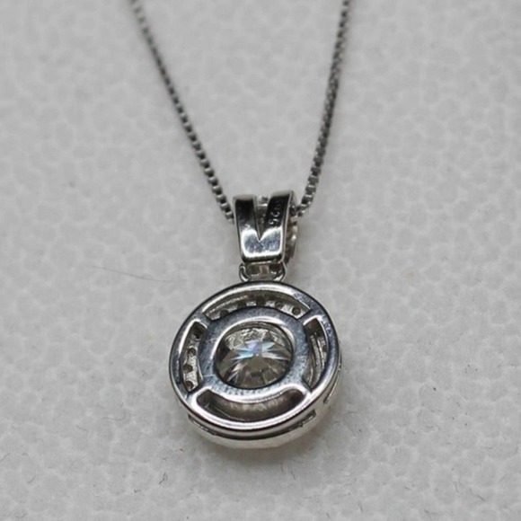 COPY - Certified 1 ct Moissanite Silver 925 Halo Pendant Necklace 925 Silver - Picture 3 of 7